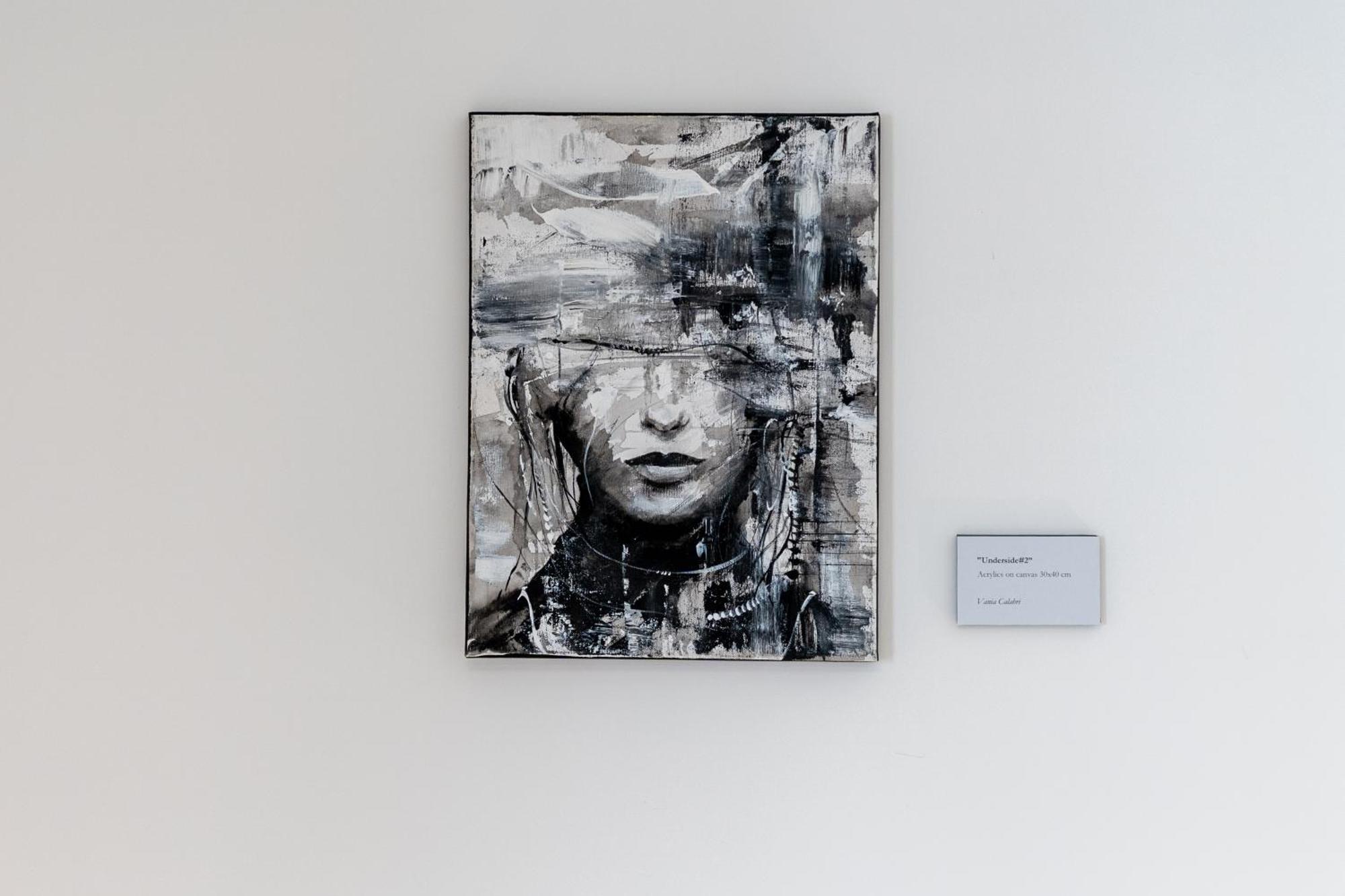 Hill - Art & - *