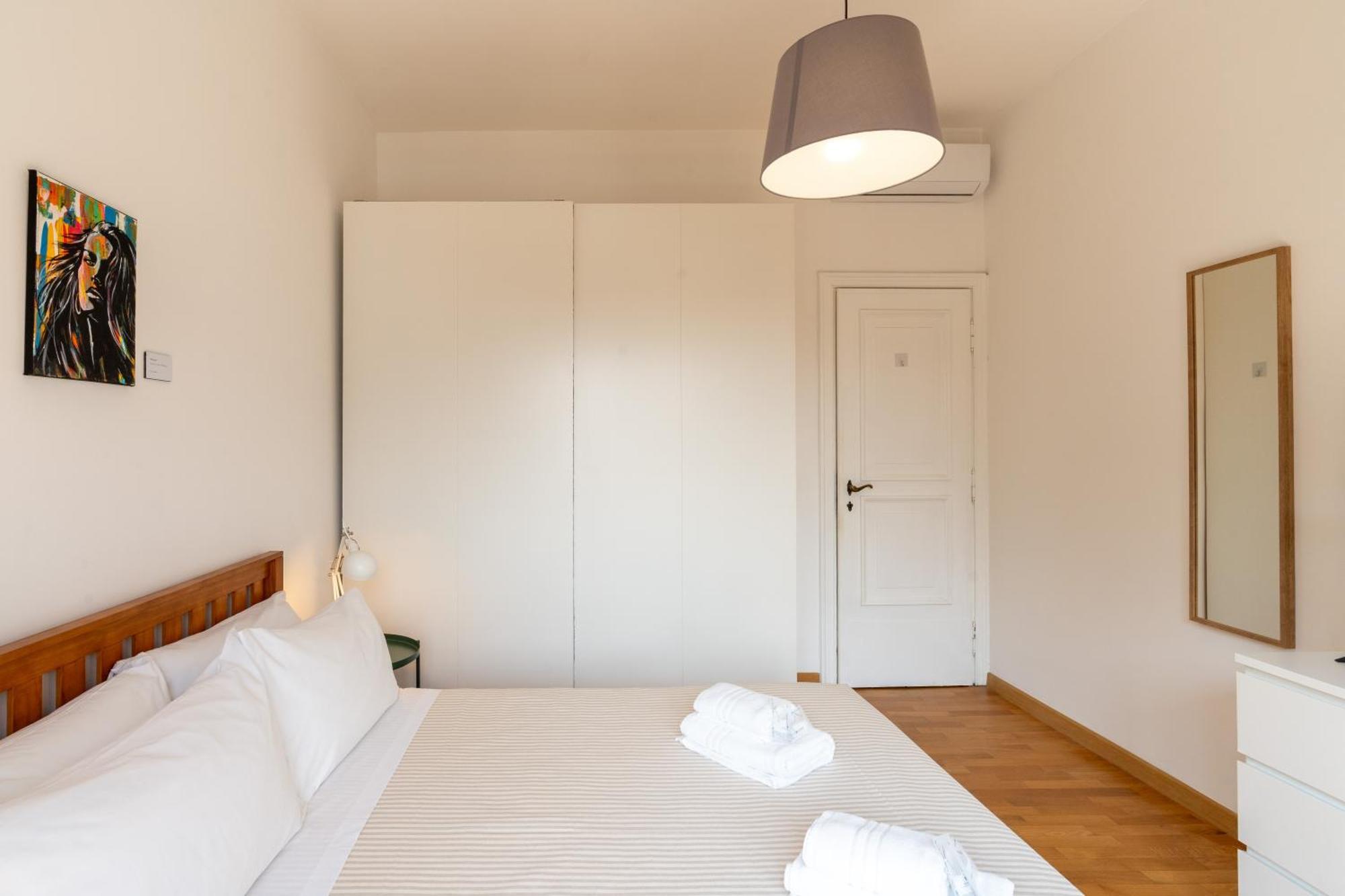 Hill - Art & - Bed and breakfast